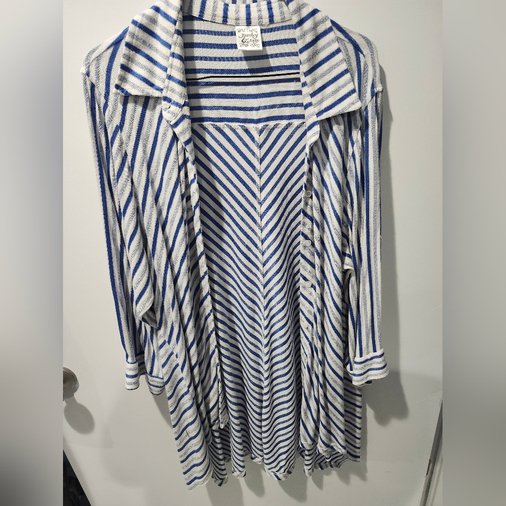 Parsley & Sage Navy and White Striped Top